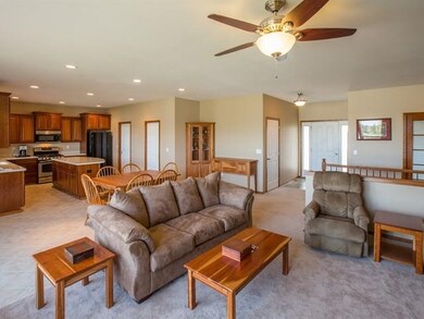 3815 E Thrush Ln, Mead, WA 99021 - photo 2