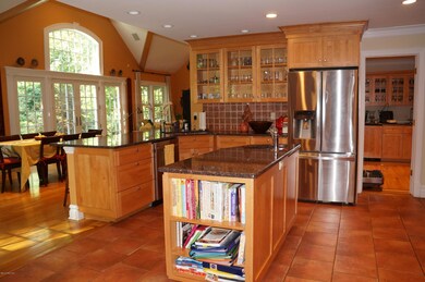 23 Deepwoods Ln, Old Greenwich, CT 06870 - photo 6