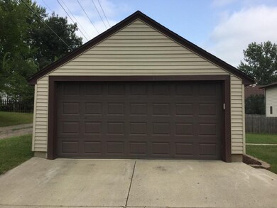 2 car garage