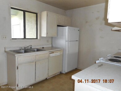 200 Westland Park Dr, Farmington, NM 87401 - photo 3