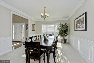 4904 Owens Ct, Ellicott City, MD 21043 - photo 4