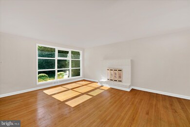 6754 Glenkirk Rd, Baltimore, MD 21239 - photo 3