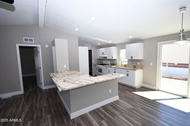 35358 2nd St, Wenden, AZ 85357 - photo 3