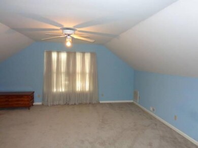 302 Keenan Ln, Shelbyville, TN 37160 - photo 7