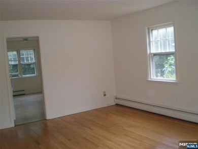 65 Park Ave, Allendale, NJ 07401 - photo 3