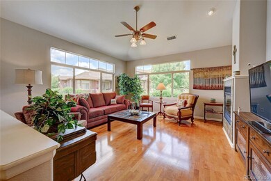 End unit allows for lots of natural light