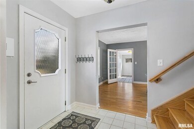 2439 E 46th St, Davenport, IA 52807 - photo 6