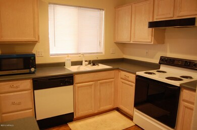 1451 E Gary Dr, Chandler, AZ 85225 - photo 7