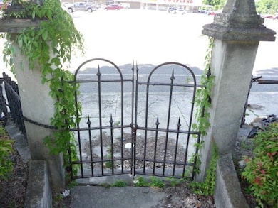 500 W 7th St, Columbia, TN 38401 - photo 3