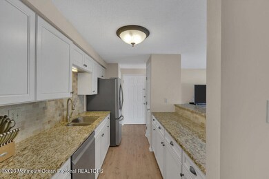 41 Cranberry Ct unit 137, Marlton, NJ 08053 - photo 3