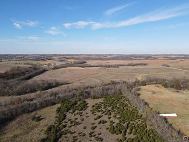 728 E Santa fe Ave, Burlingame, KS 66413 - photo 4