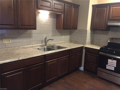 3310 Altamont Ave, Cleveland, OH 44118 - photo 4