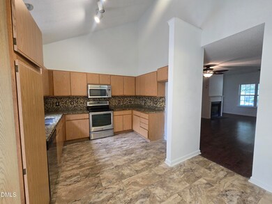 241 Commons Dr, Holly Springs, NC 27540 - photo 7