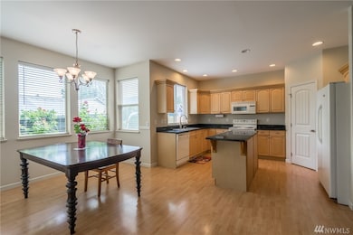 1745 Main St, Lynden, WA 98264 - photo 4