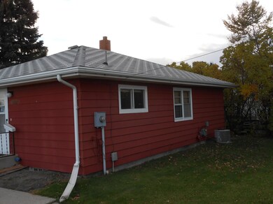 Back of House<|><|>