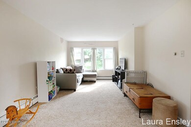 231 E Beech St, Cedar Springs, MI 49319 - photo 2