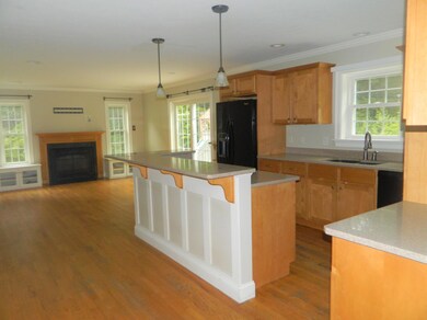 21 Privet Dr, Sanford, ME 04073 - photo 3
