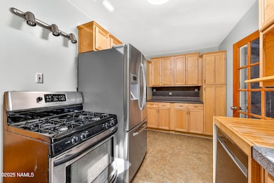 3035 E Lewis Dr, Flagstaff, AZ 86004 - photo 2