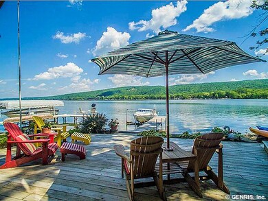 Deck.