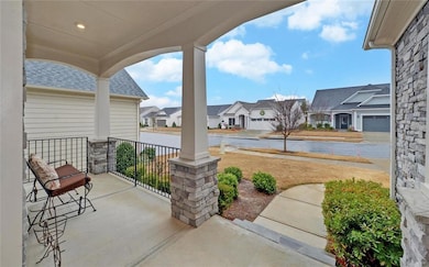 View of patio / terrace with covered porch