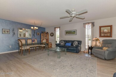 10577 W Palmeras Dr, Sun City, AZ 85373 - photo 4