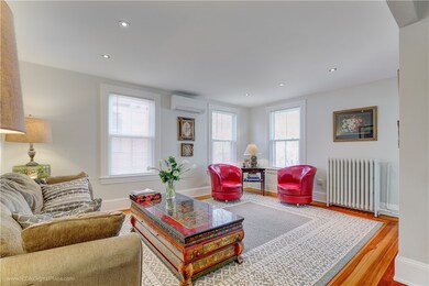 11 Dresser St unit 2, Newport, RI 02840 - photo 4