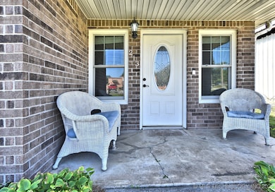 213 E Main St, Chouteau, OK 74337 - photo 4