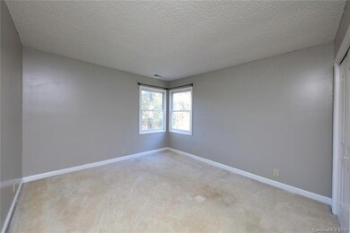 12735 Cliffcreek Dr, Huntersville, NC 28078 - photo 6