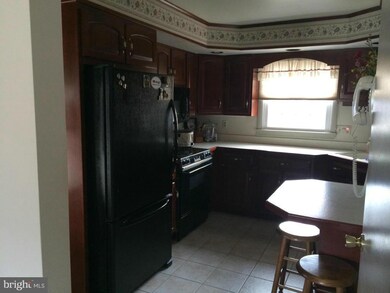 311 Reservoir Ave, Waynesboro, PA 17268 - photo 3