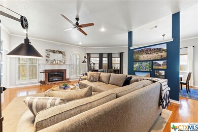 801 Lanae Ln, Copperas Cove, TX 76522 - photo 3