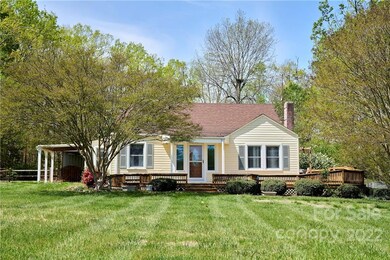 1902 Lynnwood Dr, Statesville, NC 28677 - photo 2