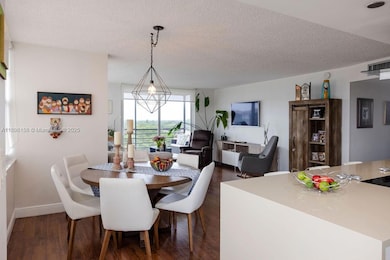 1300 Saint Charles Place unit PH12, Pembroke Pines, FL 33026 - photo 3