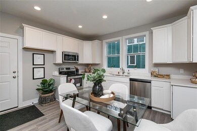 Main House - Kitchen and Dining