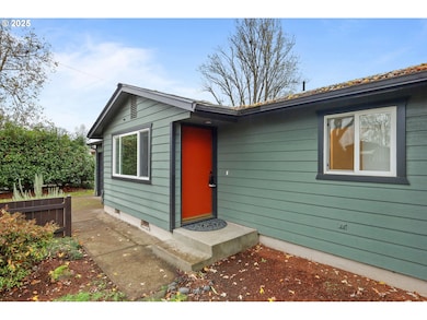 837 Armstrong Ave, Eugene, OR 97404 - photo 3