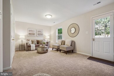 13190 Dashco Way, Herndon, VA 20171 - photo 3