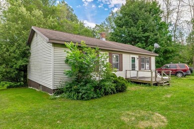 17 Covey Dr, Swanton, VT 05488 - photo 2