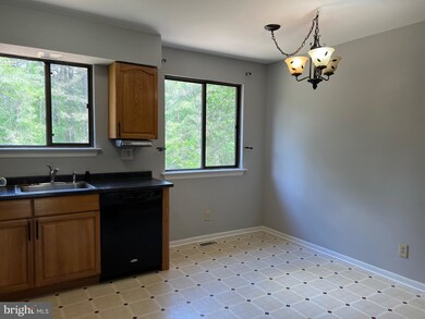 834 Plymouth Dr, Atco, NJ 08004 - photo 7