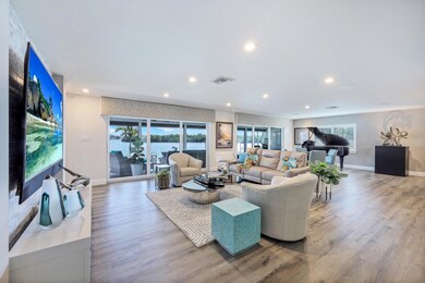 167 E Hilo St, Naples, FL 34113 (6)