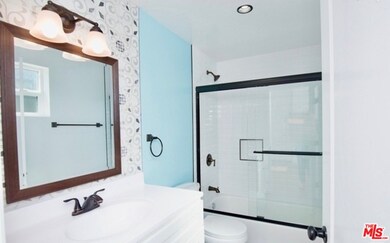 1861 S Longwood Ave, Los Angeles, CA 90019 - photo 7