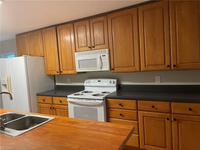 248 Bondurant Rd, Asheboro, NC 27205 - photo 6