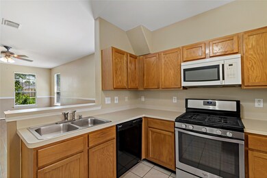 5425 Jefferson St, Pearland, TX 77584 - photo 7