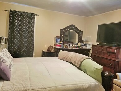 930 Pleasant St, Worcester, MA 01602 - photo 6