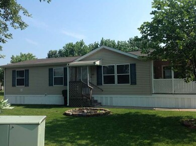 122 Chillon Dr, Lynwood, IL 60411 - photo 4