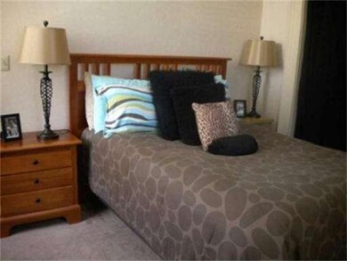 71 Primrose St unit 2, Haverhill, MA 01830 - photo 4