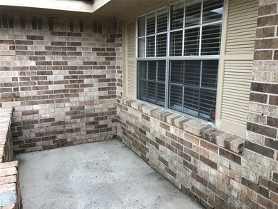 6359 French Chateau Dr, Houston, TX 77088 - photo 5