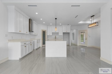 6999 Heritage Oak Dr, Brownsville, TX 78526 - photo 6