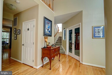 26126 Murrey Dr, Chantilly, VA 20152 - photo 2