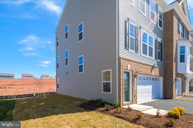 10633 Hinton Way, Manassas, VA 20112 - photo 3
