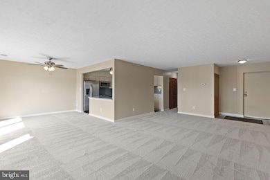 546 Riviera Dr unit B, Joppa, MD 21085 - photo 3