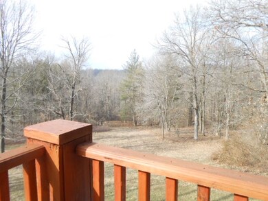 6229 E Forty Acre Woods Dr, Bloomfield, IN 47424 - photo 5